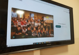 obraz z google meet podczas połączenia z uczniami szkoły